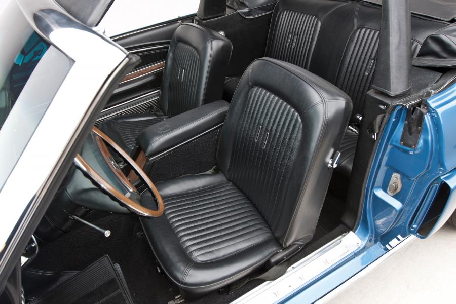  Shelby GT500 KR Convertible 1968 года  (фото 24 из 58)